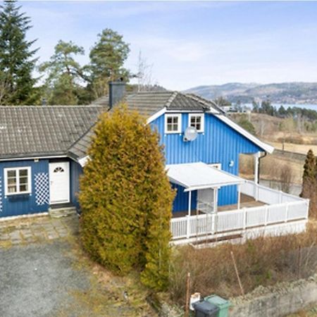 Blue House Brevik Porsgrunn Hotel Exterior photo